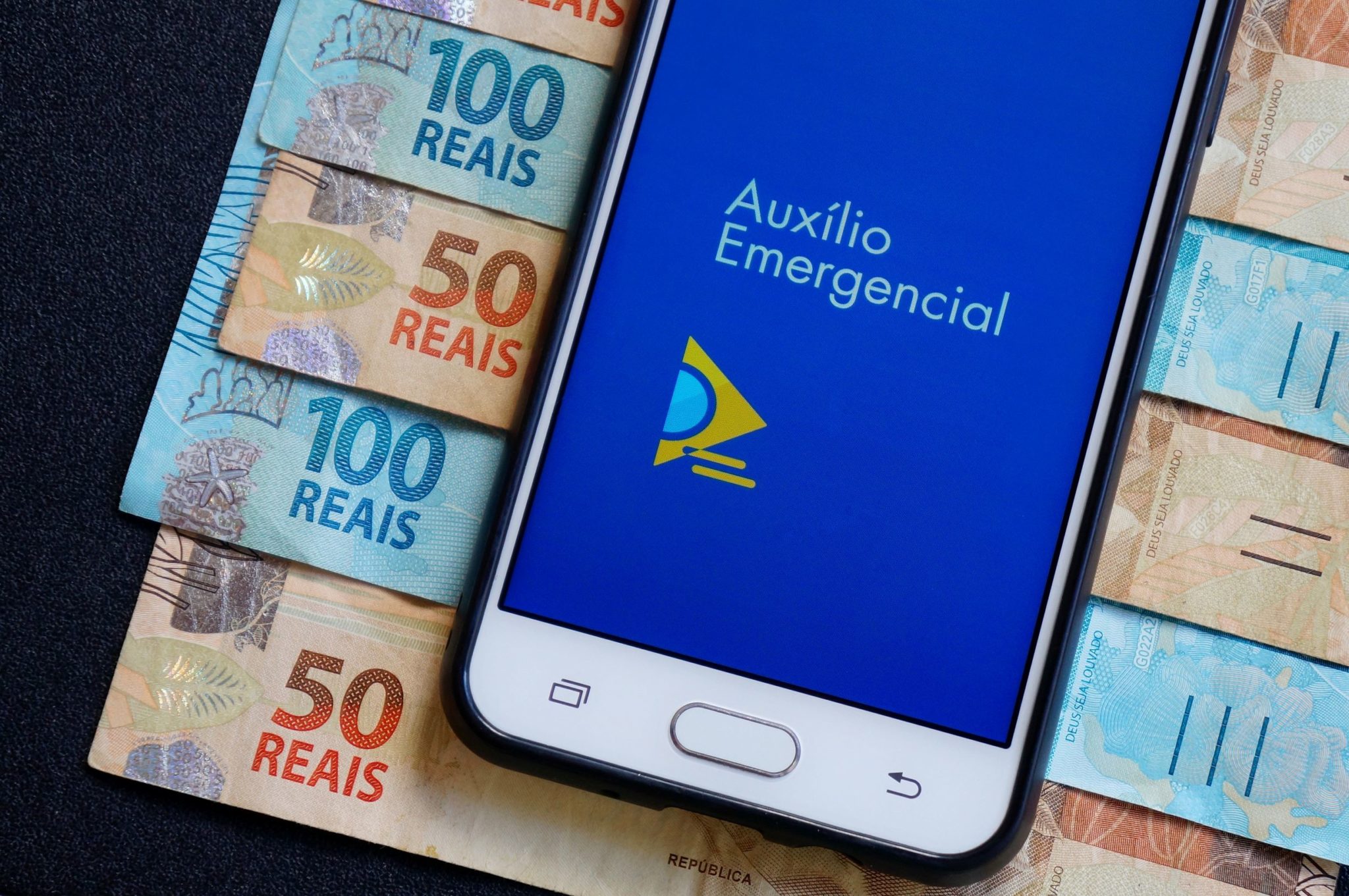 Auxílio Emergencial Veja As Datas De Pagamento Atualizadas Investnews 1437