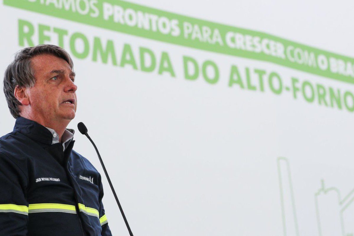 Presidente Jair Bolsonaro discursa em Ipatinga (Foto: Marcos Correa/PR)