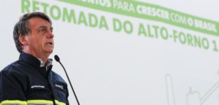 Presidente Jair Bolsonaro discursa em Ipatinga (Foto: Marcos Correa/PR)