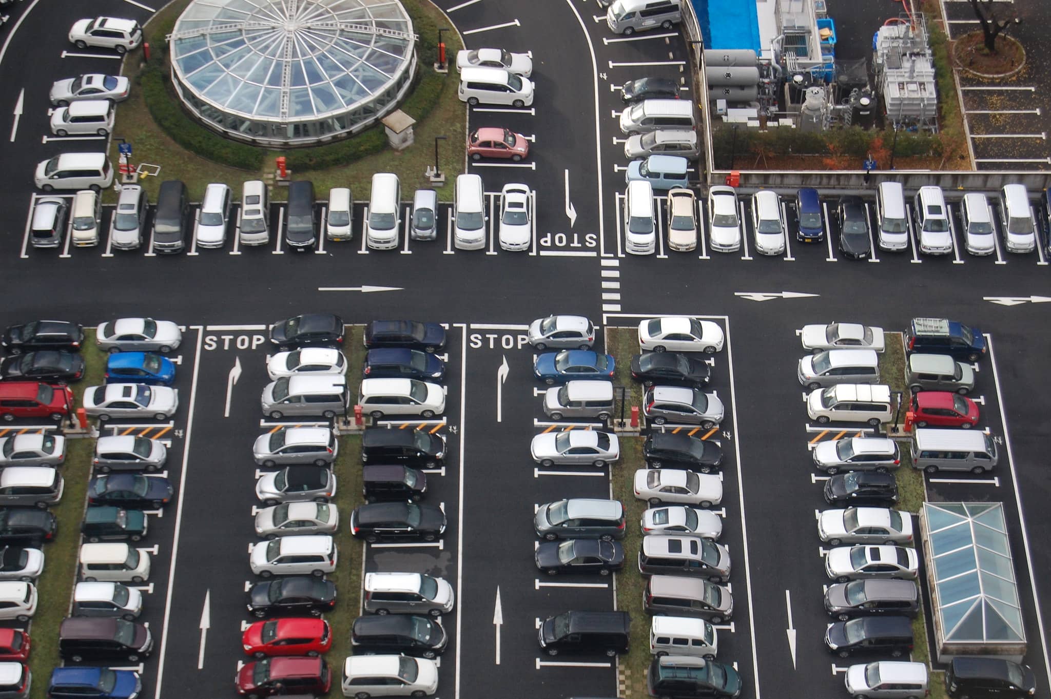 Car parking много машин. Автостоянка. Парковка 