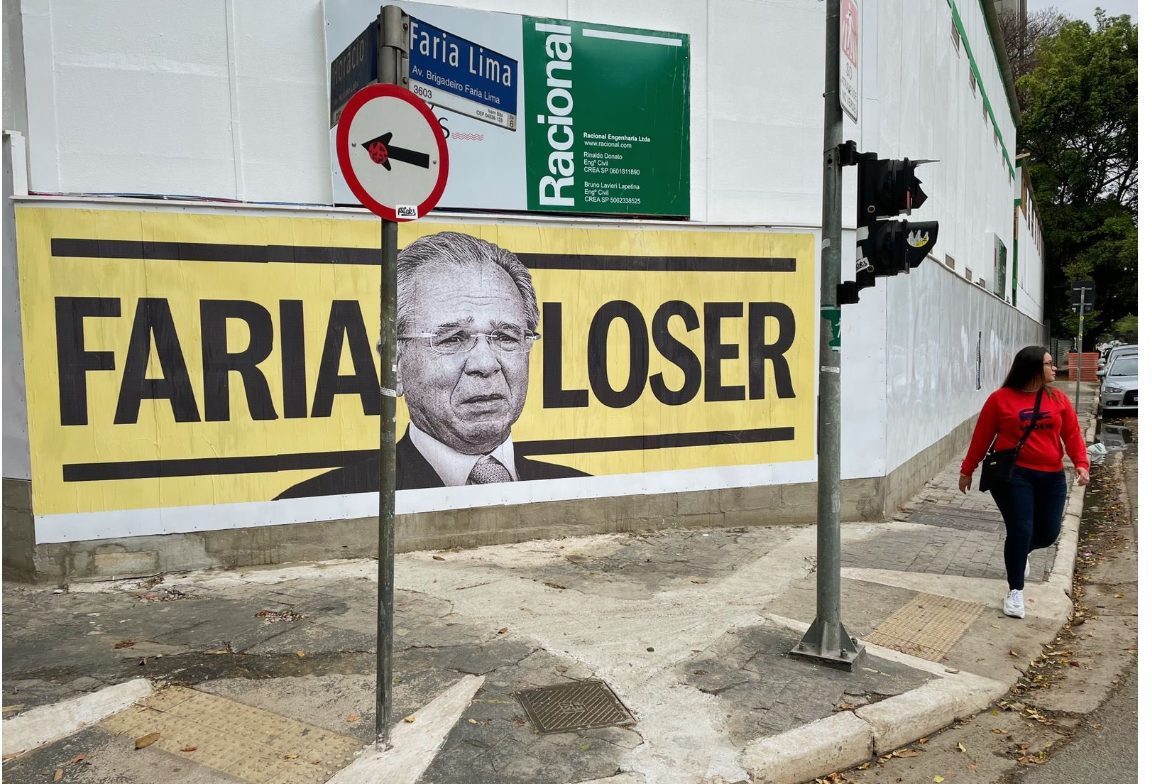 Paulo Guedes cartaz