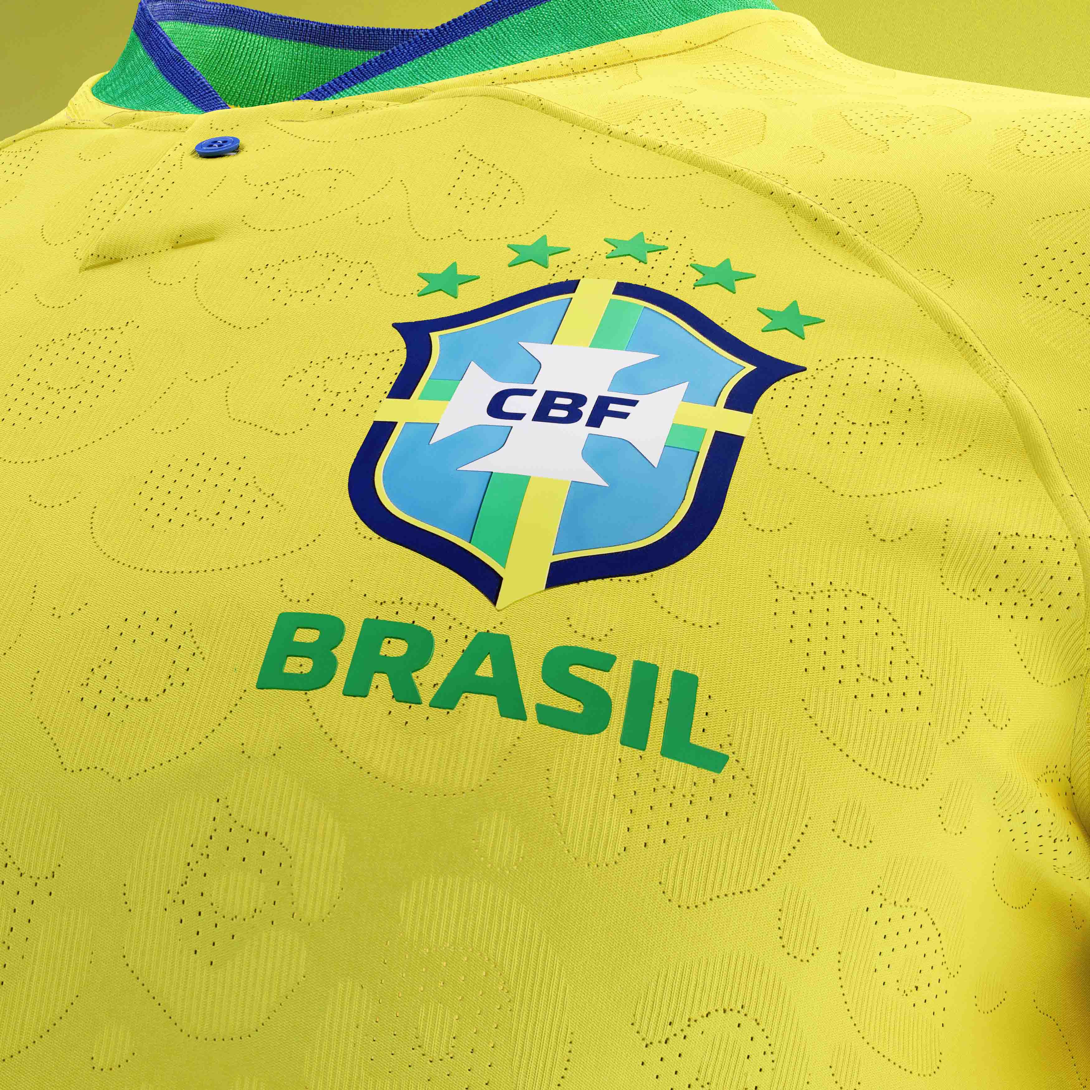 Seleção brasileira apresenta novos uniformes para Copa do Catar