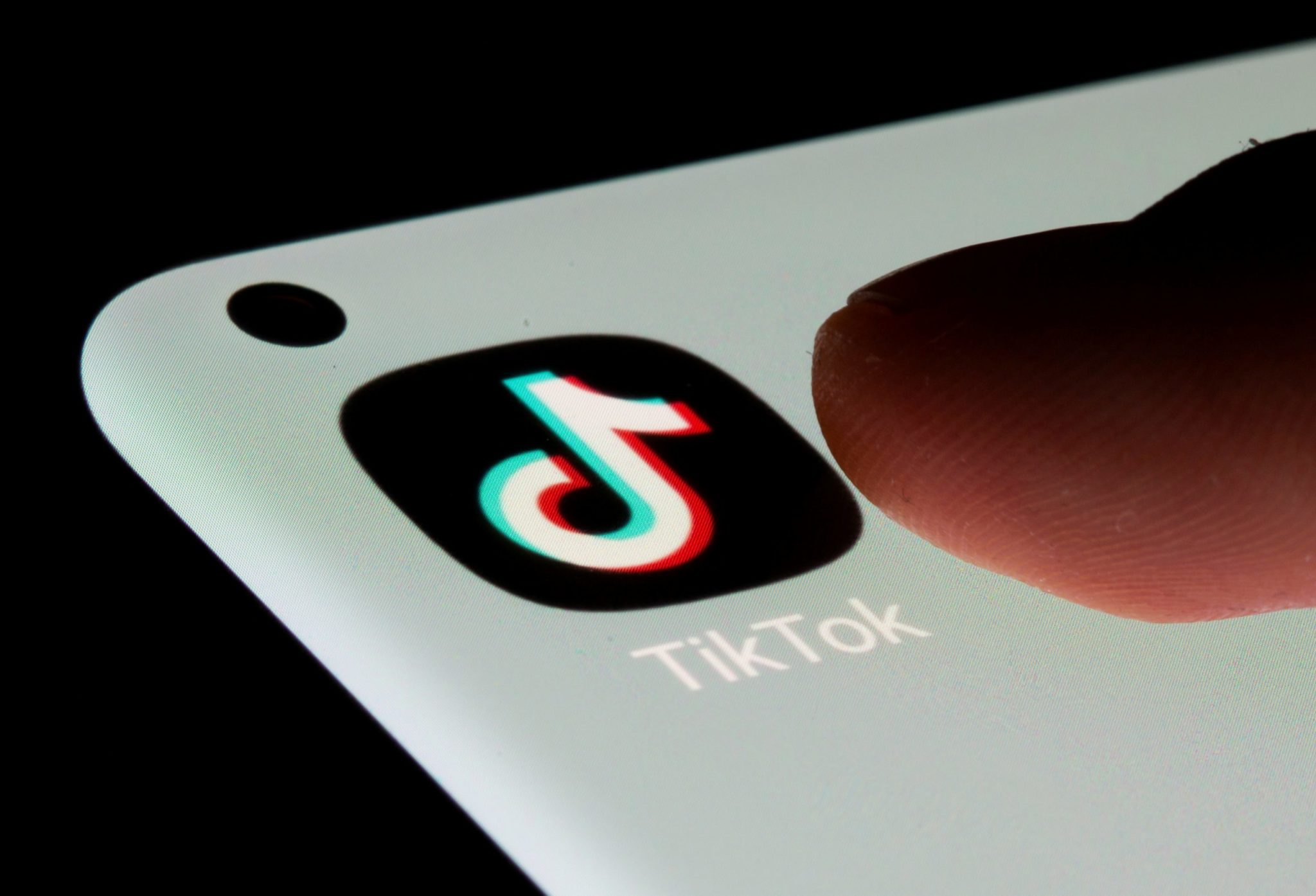 TikTok corre risco nos EUA, mas prepara novidades para o e-commerce no Brasil
