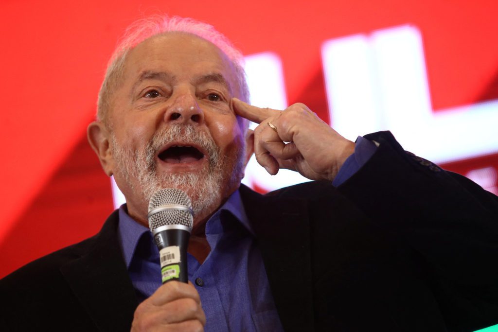 Economistas de Lula querem incorporar propostas de Ciro e Tebet
