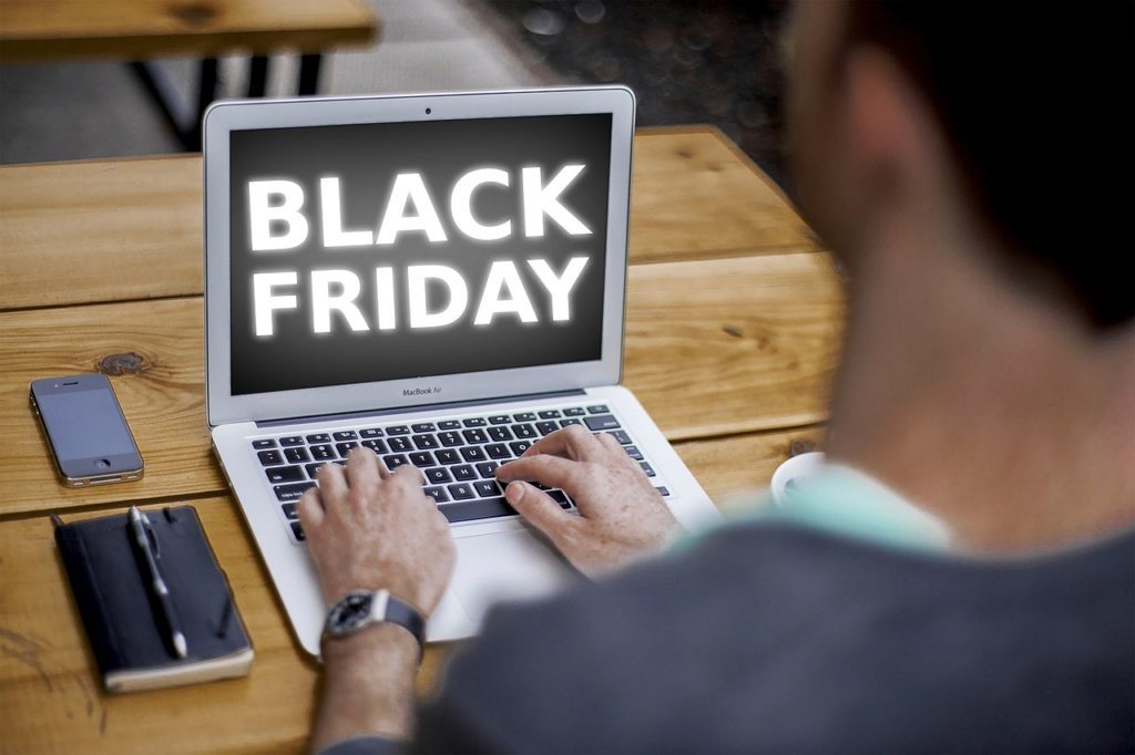 Black Friday (Foto: un-perfekt / Pixabay)