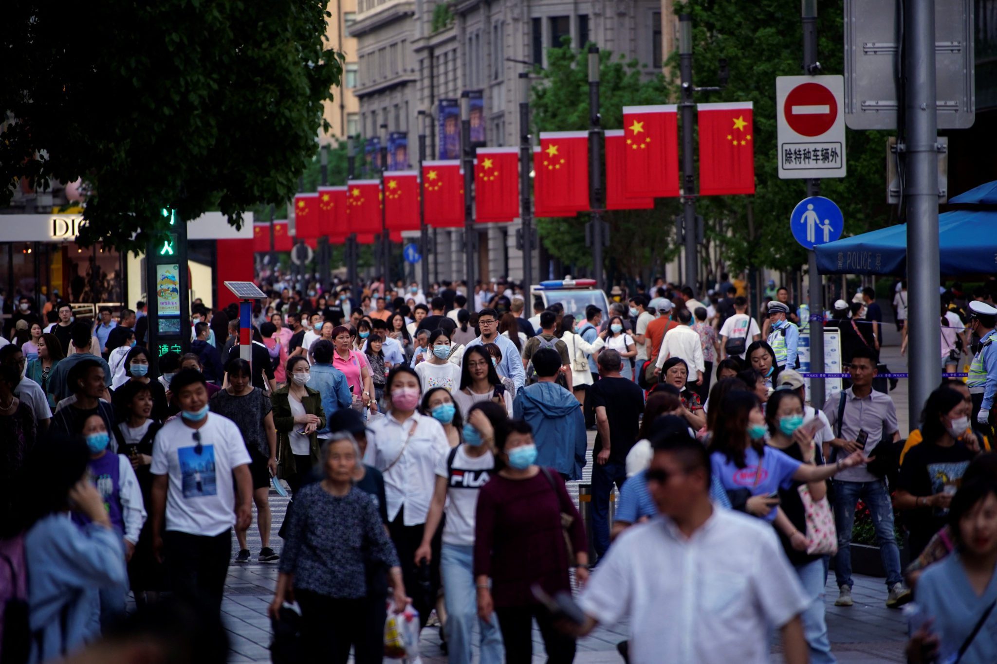 Gastos com feriado de 1º de Maio na China mostram quadro misto na recuperação pós-pandemia
