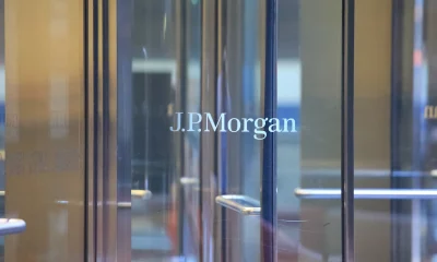 NOVA IORQUE: 5 DE OUTUBRO: Sede do JP Morgan em 270 Park Avenue, em Nova York, em 5 de outubro de 2016. JPMorgan é uma holding multinacional de serviços bancários e financeiros dos EUA com sede na cidade de Nova York