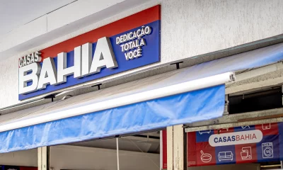 Letreiro de uma loja das Casas Bahia em São Paulo (SP)