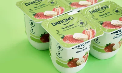 Embalagem de iogurte Danone distribuída na Ucrânia