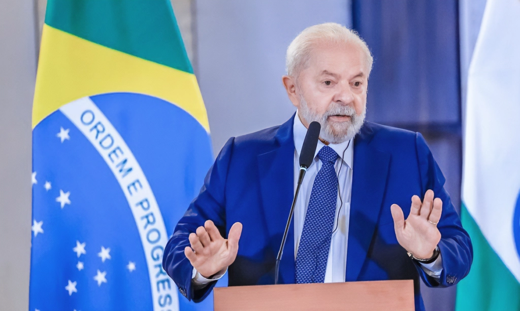 Lula diz que novo presidente do BC olhará Brasil como país é, não como o mercado fala