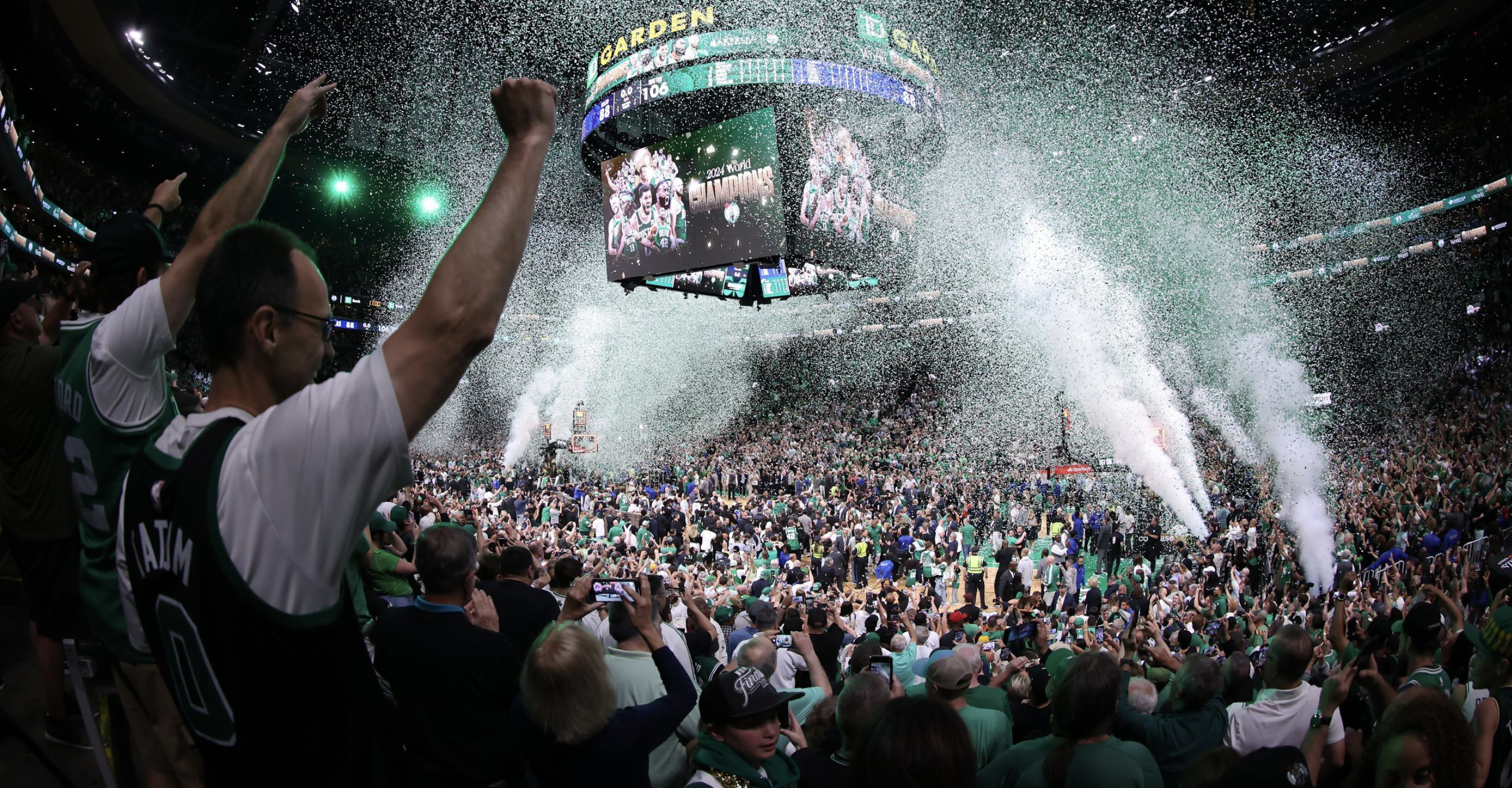 Os Celtics conquistaram seu 18º campeonato da NBA. FOTO: ADAM GLANZMAN/GETTY IMAGES