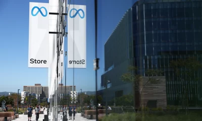 Uma placa foi colocada em frente à nova Meta Store em 04 de maio de 2022 em Burlingame, Califórnia. Foto: Justin Sullivan/Getty Images