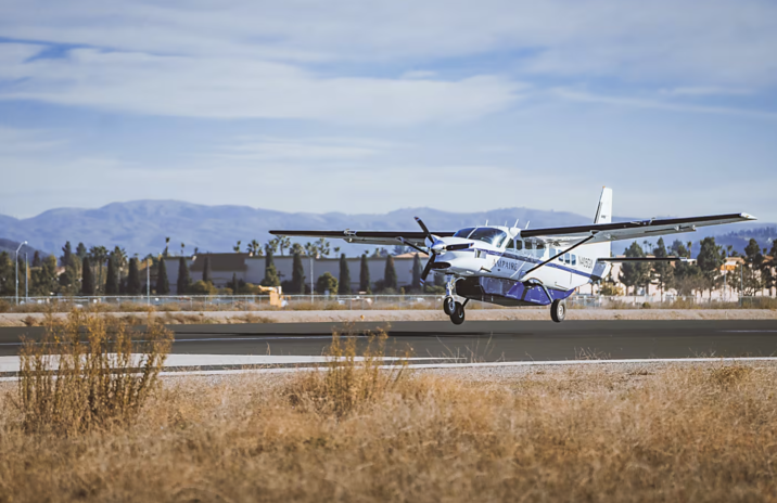 Na busca por aviões elétricos, os híbridos podem ser a resposta