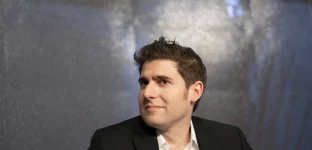 Brasileiro Eduardo Saverin, cofundador do Facebook