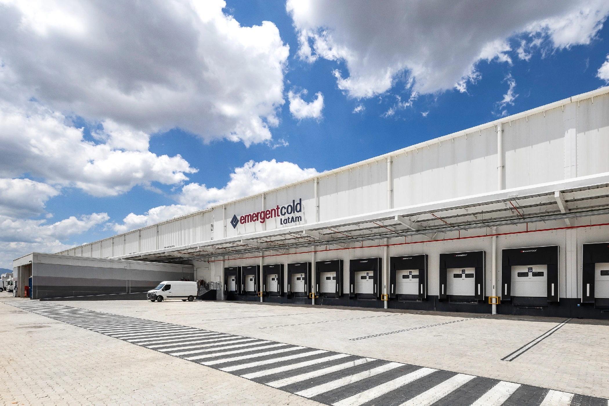 Centro de distribuição da Emergent Cold em Guarulhos (SP)